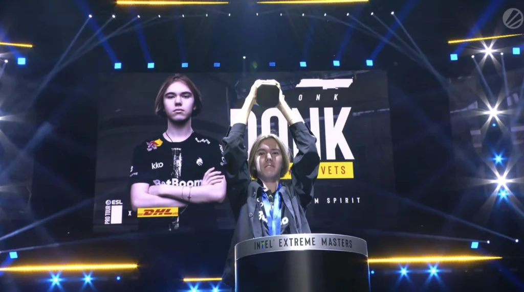 Donk, Malr1ne и ZywOo номинированы на лучшего ПК-игрока года на Esports Awards