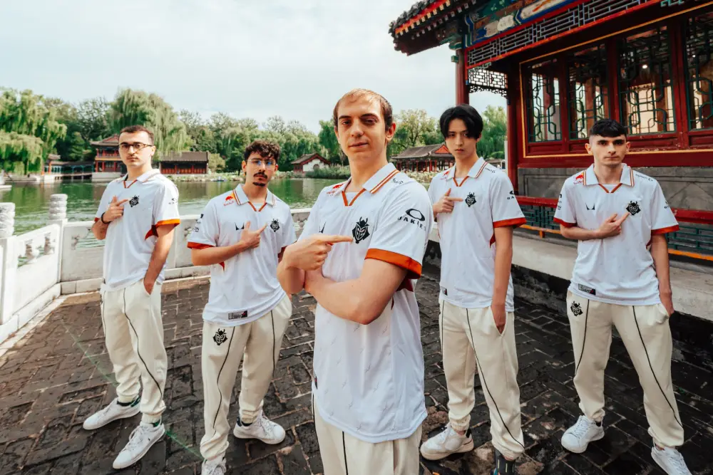 Worlds по LoL. G2 и HLE вышли в четвертьфинал