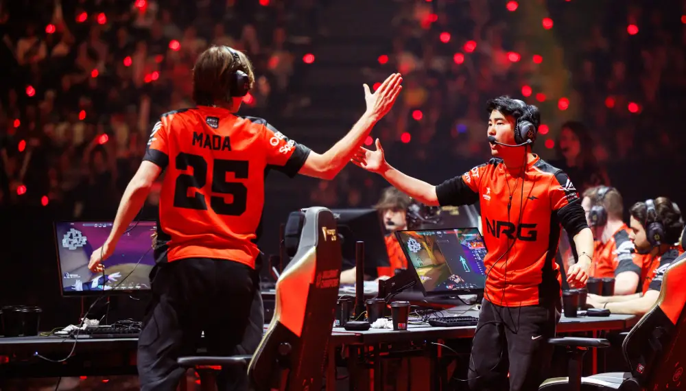 Финал VALORANT Champions в пике смотрели 1,45 млн человек - на 300 тысяч меньше финала BLAST Austin Major