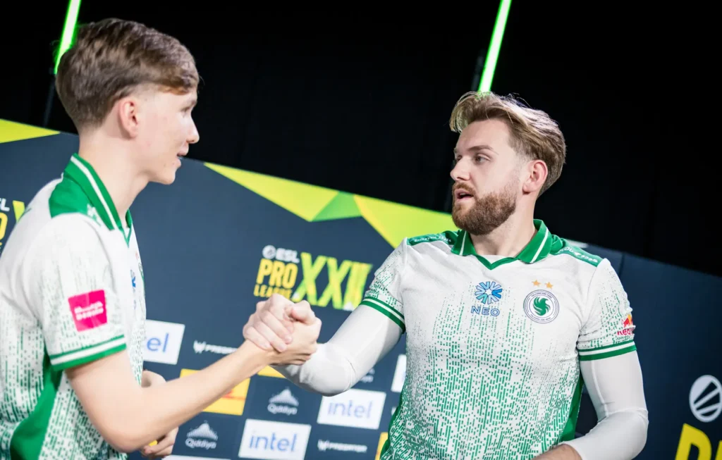 ESL Pro League 22. Falcons против Vitality в финале, MOUZ и FaZe сыграют за 3-е место