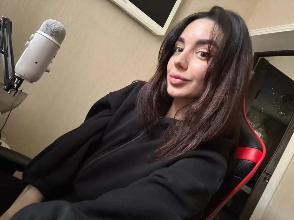 Tory сравнила женский CS и футбол: «Почему никто не говорит, чтобы женщины играли с мужиками в команде?»