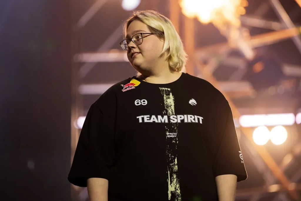 Magixx и OverDrive составят конкуренцию Evelone192 и shadowkek в номинации «CS-стример» на SLAY 2025