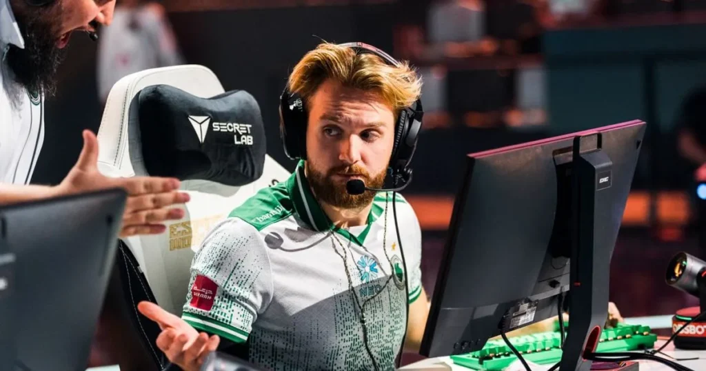 Donk, NiKo и kyousuke сделали больше всего эйсов в 2025 году - по 9