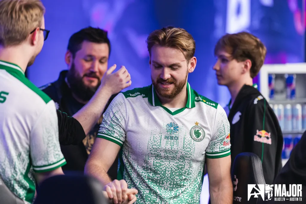 NiKo стал 18-м в рейтинге лучших игроков 2025 года по версии HLTV. В 2024-м он был 4-м