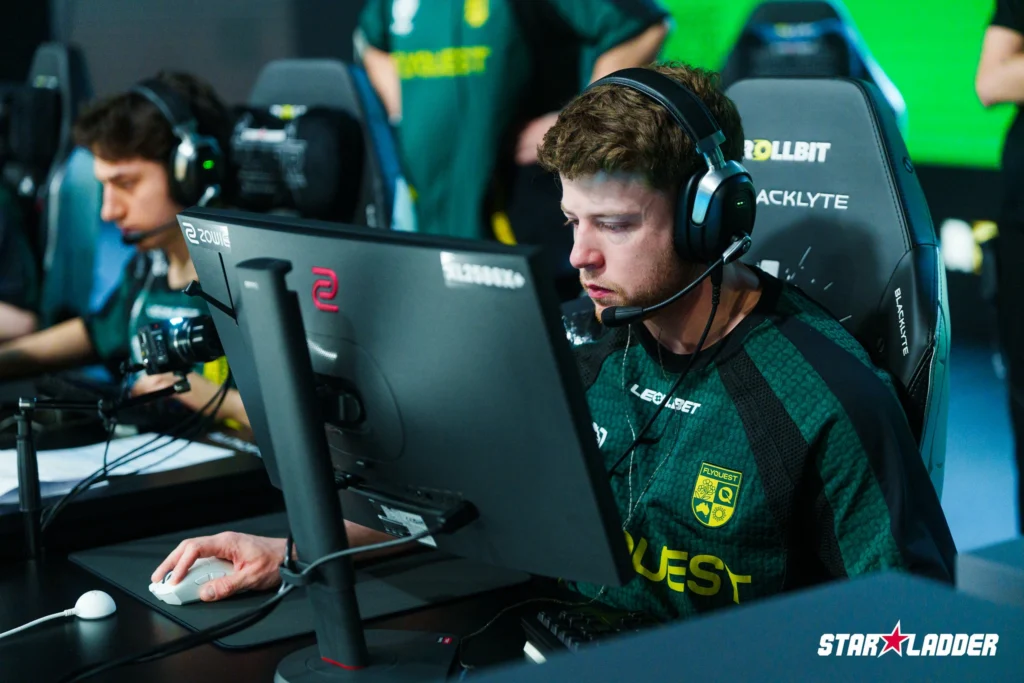 Jks пережил два несправедливых кика. А теперь зажигает в FlyQuest