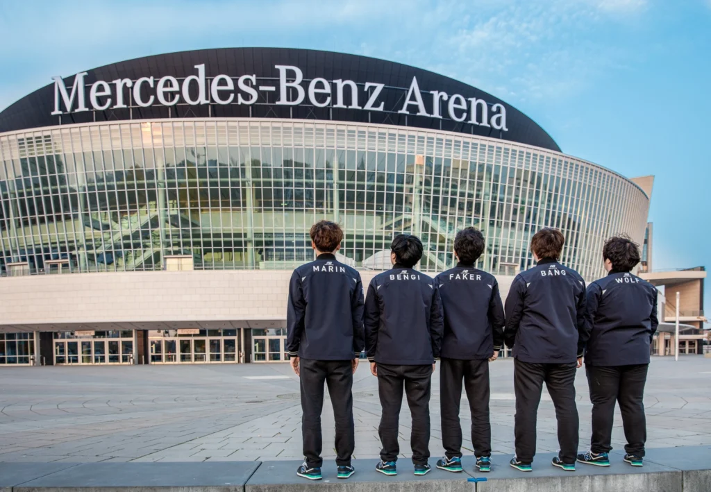 Все мировые чемпионы Worlds