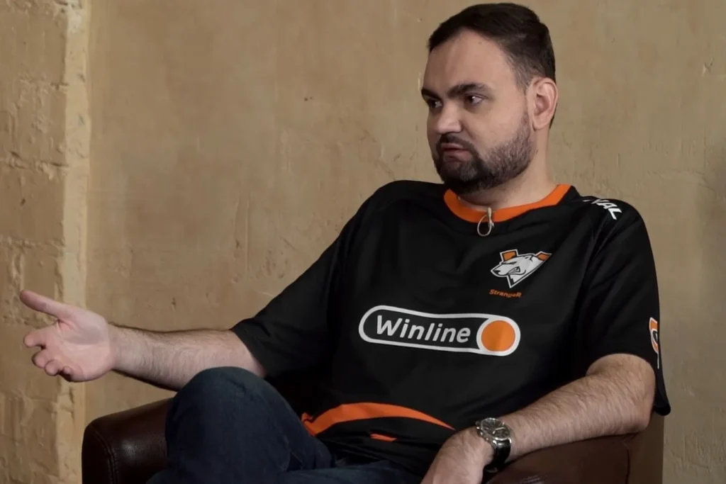 StrangeR о Paragon: «Комментаторы люто топили за команду соперников. Это непрофессионально»