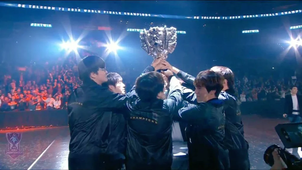 Все мировые чемпионы Worlds