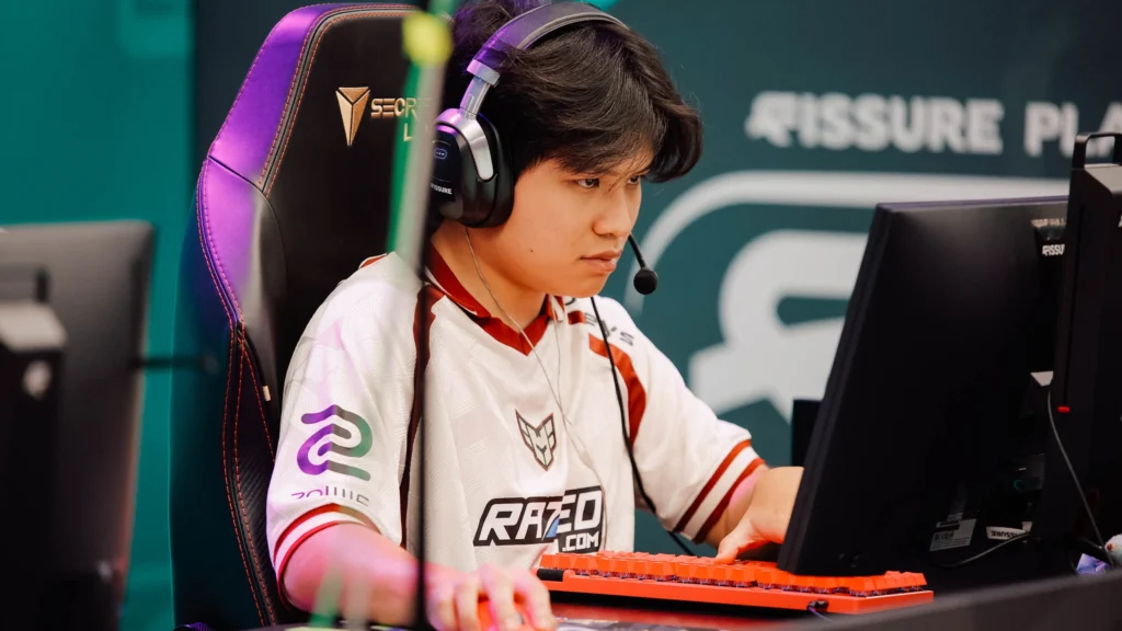 HEROIC ищет замену yxngstxr (harumi)