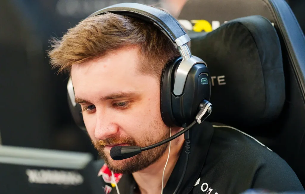 Astralis выбила FlyQuest с мейджора в Будапеште