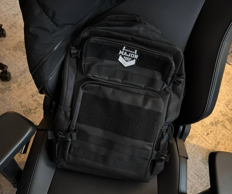 StarLadder ужасно начали Budapest Major: проблемы со звуком хуже PGL, фанаты прорвались на арену