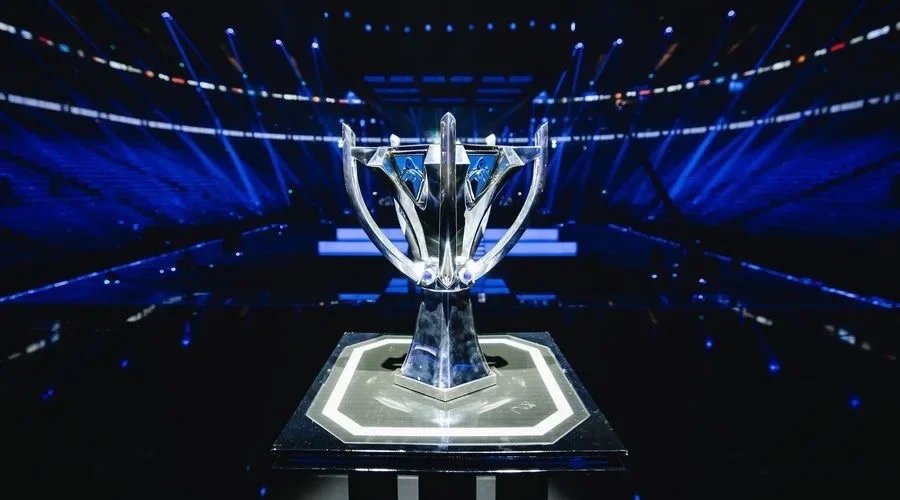 Worlds 2025: сколько получают чемпионы?