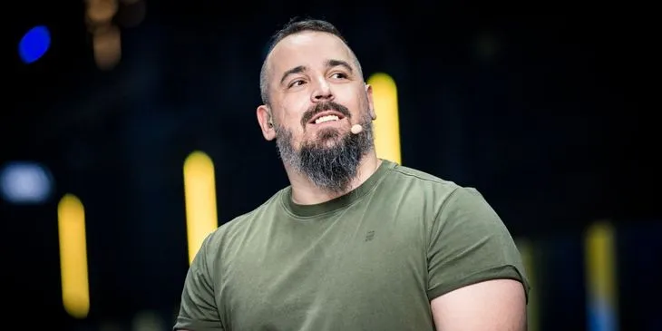 Kassad о новом правиле с рекламой на турнирах: «Основная причина - Valve стали слишком жадными»