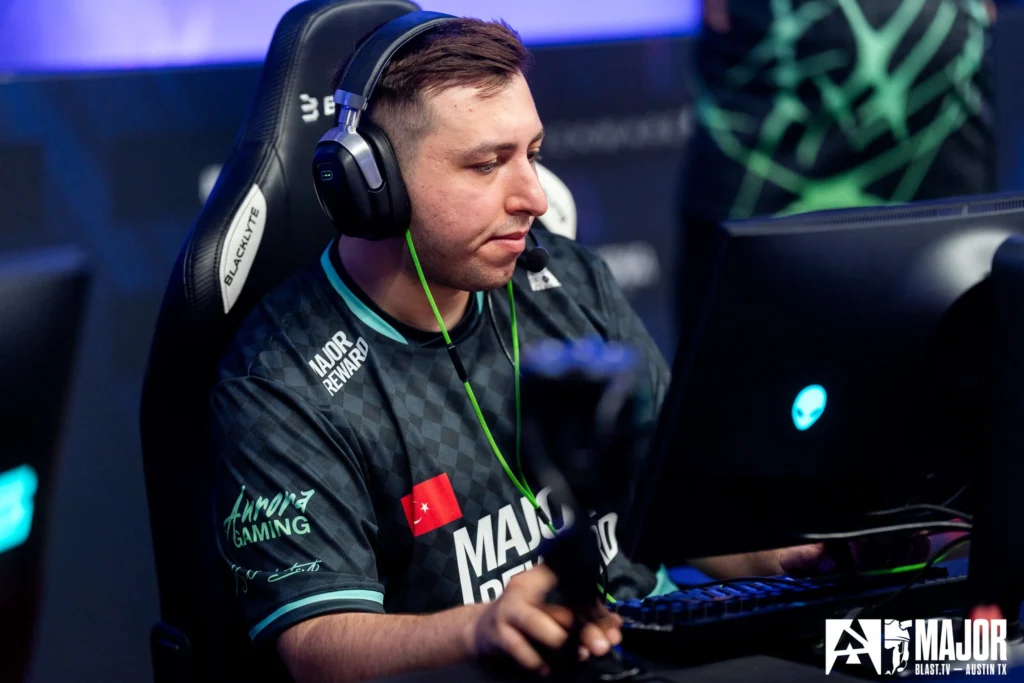 Xantares - один из сильнейшим аимеров в мире. Но ему никогда не везло на мейджоре