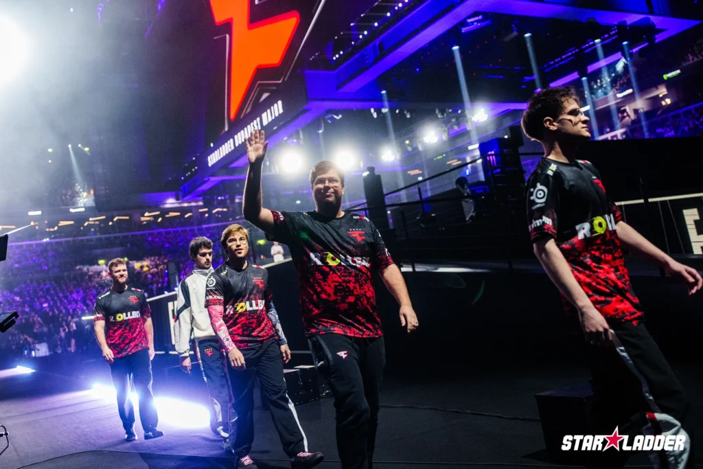 Кто выиграл от мейджора?