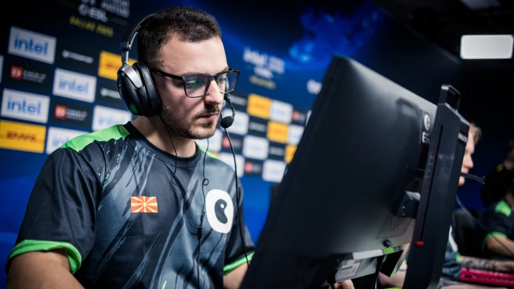 BC.Game перевела CacaNito в запас