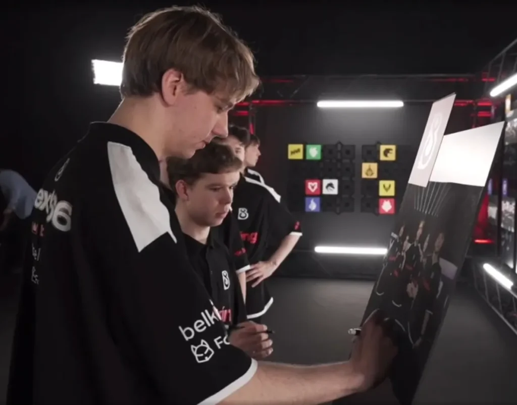 B8 против всех: прошли самую сложную сетку мейджора