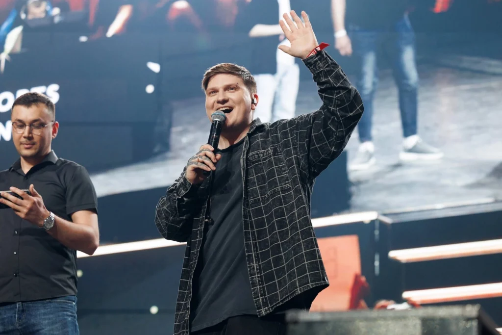 Веля: биография одного из ключевых медийных лиц Standoff 2