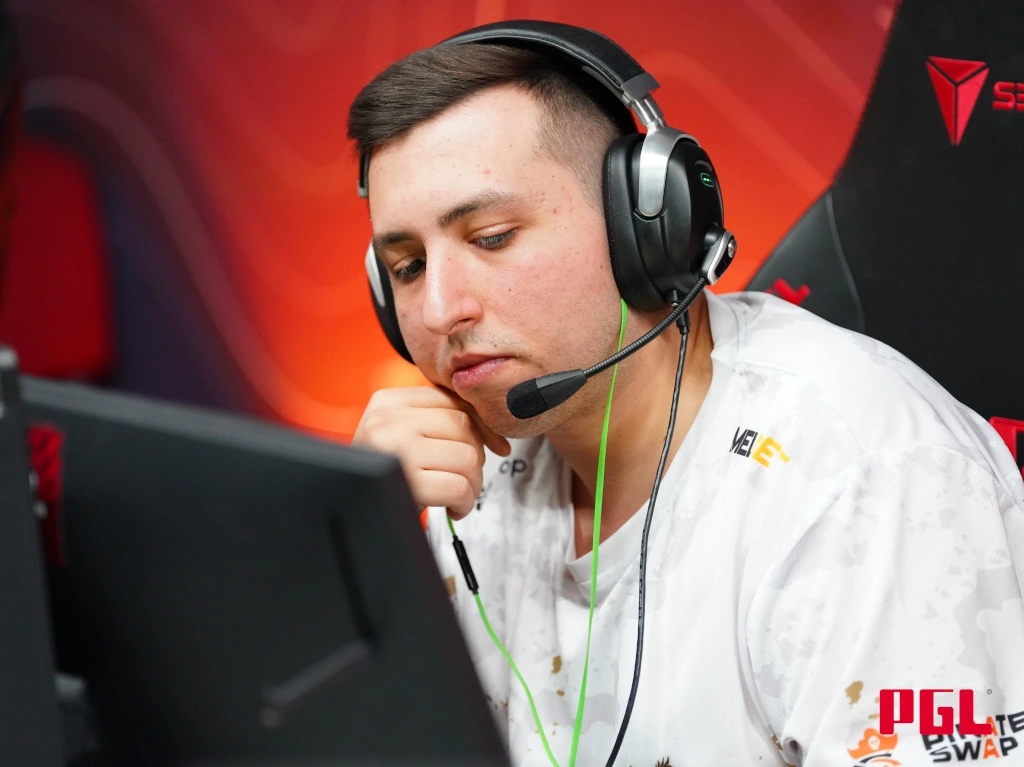 Xantares - один из сильнейшим аимеров в мире. Но ему никогда не везло на мейджоре