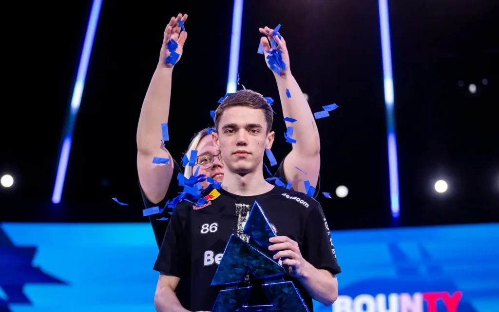 Magixx и zont1x заменили chopper и zweih в основном составе Spirit