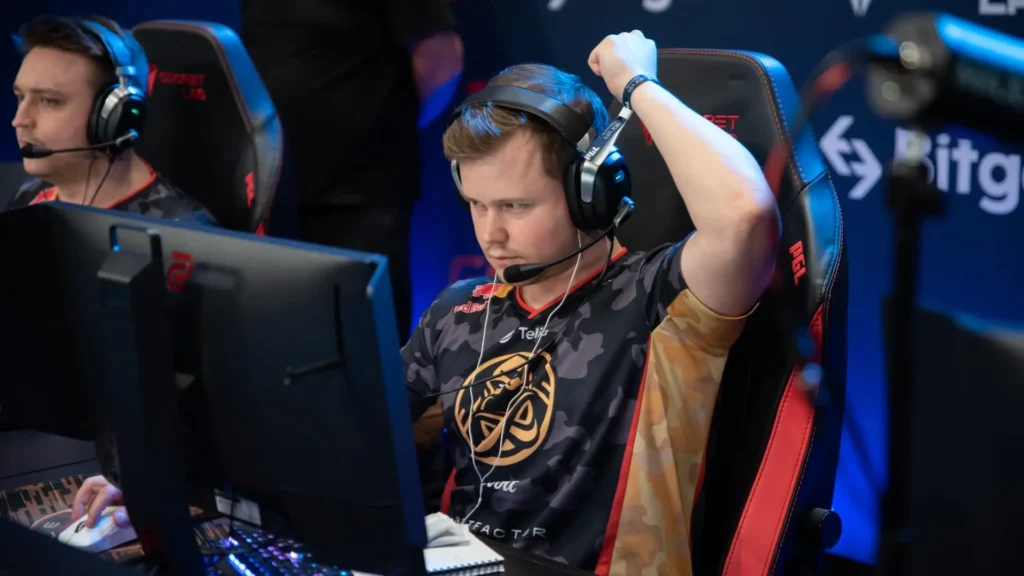 Эпоха MR12 — игра не на жизнь, а на смерть