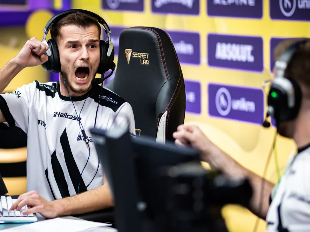 RigoN перешел в Eternal Fire