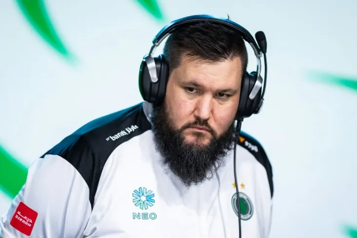 Zonic пропустит LAN-стадию BLAST Bounty Winter из-за смерти брата