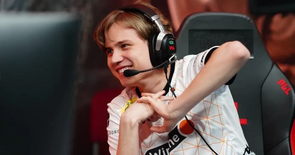 Noticed дал советы «тройкам»: «Просто контролировать линию, а дальше уже импровизация»