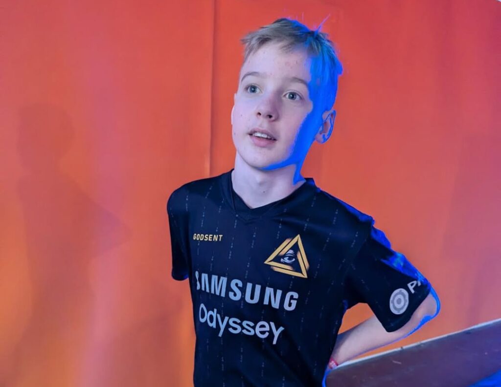 Кто такой Mail09, которого все считают новой звездой в CS?