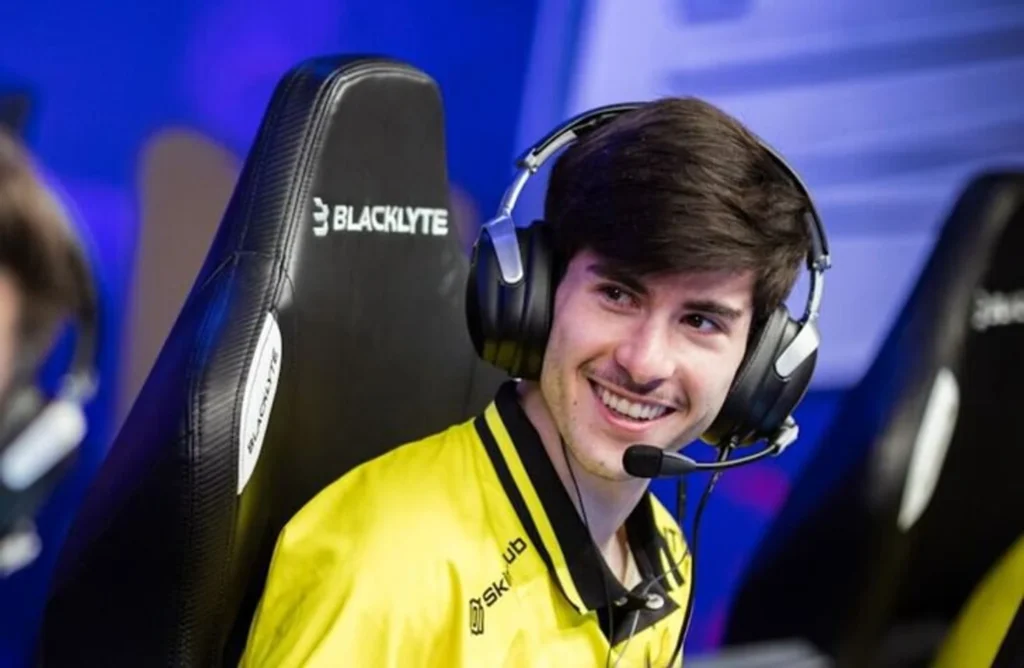 FlameZ занял 7-е место в топ-20 игроков 2025 года HLTV