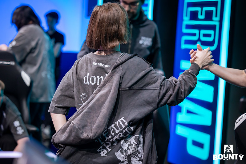 Jame — первый капитан-снайпер с трофеем в CS 2