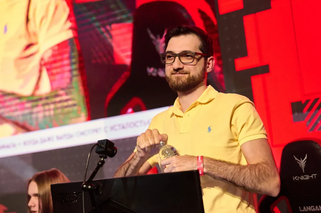 Rodjer об уходе из стака ALOHADANCE: «Мы мешаем друг другу в игре и оба много коллим»