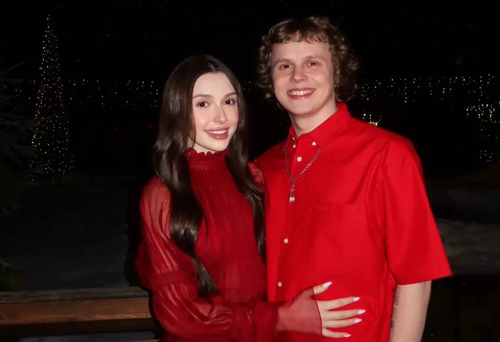 Dyrachyo подарил sony9sha колье Van Cleef за 13 тысяч долларов