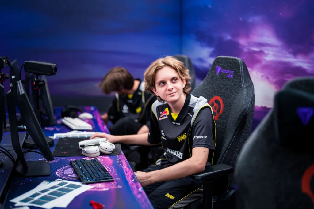 Niku апнул 17 000 MMR