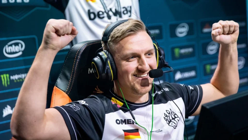 TabseN сыграл 2000 карт за BIG