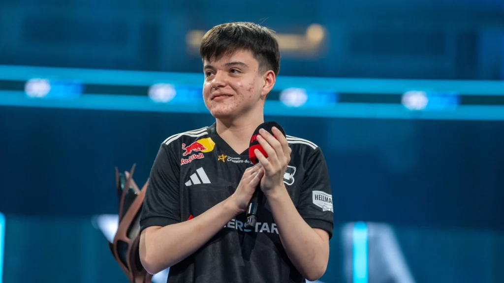 Molodoy - топ-6 2025 года по версии HLTV