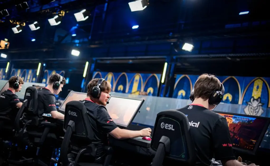 B8 может подписать 16-летнего s1zzi из Spirit Academy (harumi)