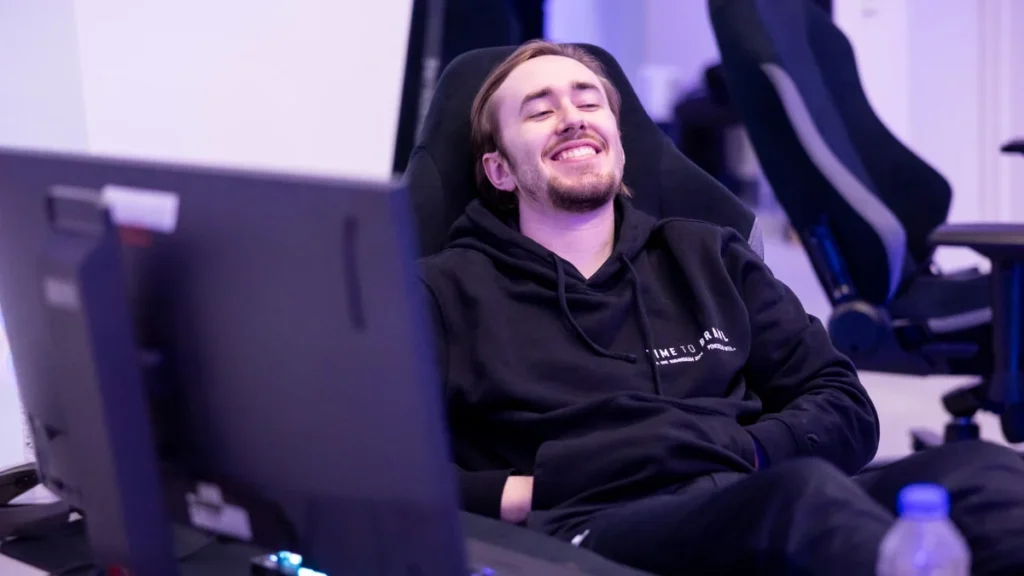 Quinn: «Урна стала неинтересной идиотской целью, просто уберите это из игры»