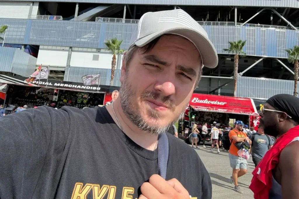 Зурабян на «Таверне»! Поговорили с Versuta о накрутке, карьере комментатора и прошлом