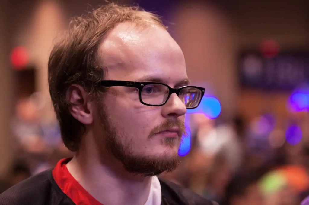 Легенда Super Smash Bros рассказал о заработке со стримов - $2 в час при 30 зрителях