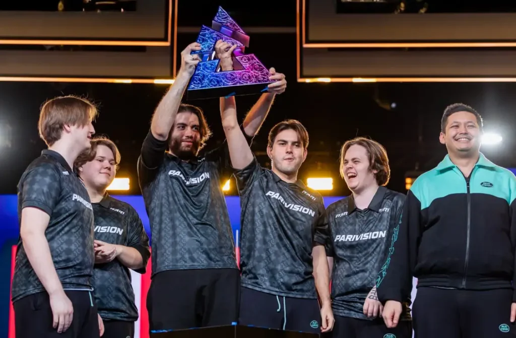 PARIVISION выиграла BLAST Bounty Winter - 3:0 против Falcons