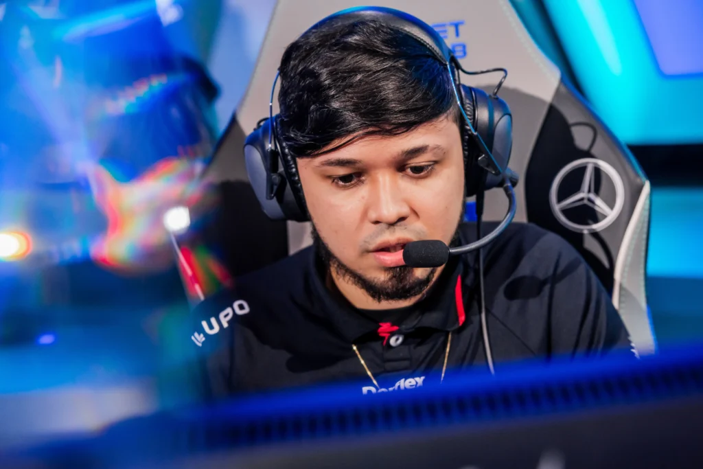 Игрока paiN по LoL обвинили в сексуальных домогательствах и публикации интимных видео