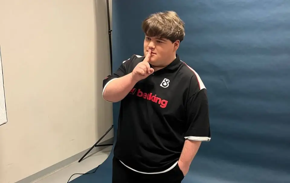 B8 вернула segukawa в академический состав после вылета с IEM Krakow