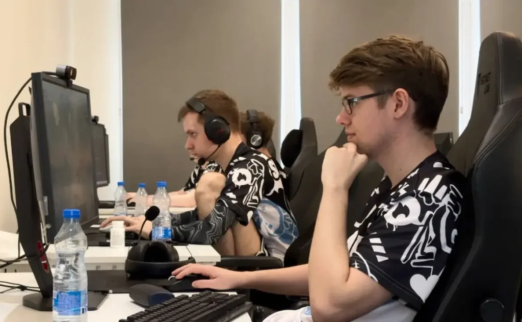 L1GA и 1win Team прошли в закрытый отбор на BLAST Slam VI