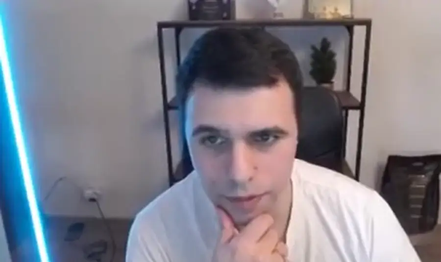 VeRsuta: «Я потерялся среди тонны парашников с накрученным онлайном»