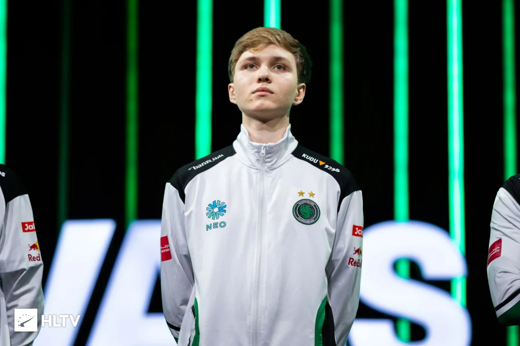 Кто займет 3 место в рейтинге HLTV?