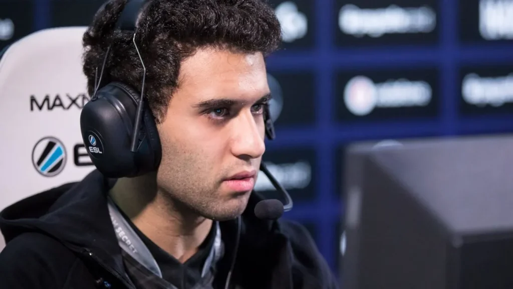 YapzOr об уходе с про-сцены: «На меня повлияла ситуация со смертью отца MidOne»