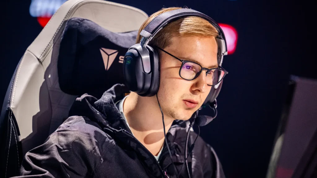 Iceberg о Spirit: «Mirele? А как вам инфа, что они с panto ни одного гранд-финала не выиграли?»