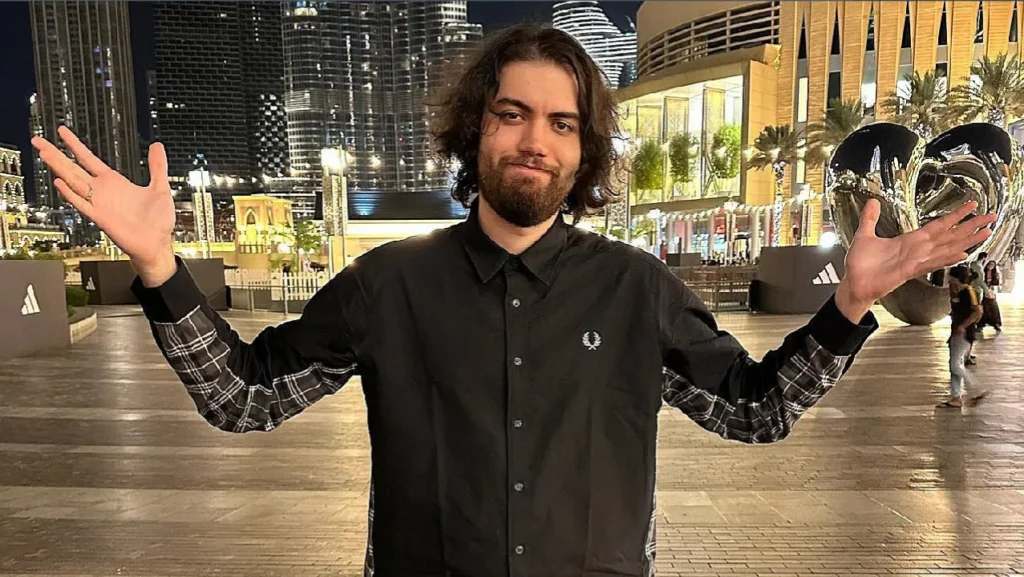 Jame ставит на победу Vitality в финале IEM Krakow, zweih верит в FURIA