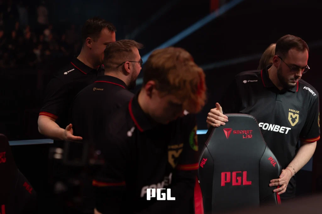 Что не так с аурой MOUZ?